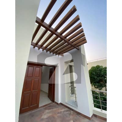 500 Yd 5 Bed Bungalow For Rent Prime Location