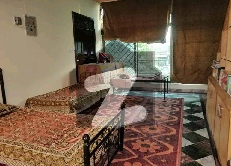 Ready To Buy A House 2500 Square Feet In G-6 Ready To Buy A House 2500 Square Feet In G-6