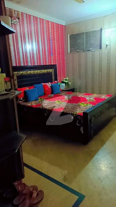 Full House 3.5 Marla Triple Story Model Town Link Road Near Amanah Mall