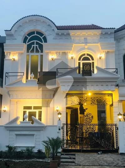 ڈی ایچ اے فیز 6 ڈیفنس (ڈی ایچ اے),لاہور میں 3 کمروں کا 5 مرلہ مکان 1.9 کروڑ میں برائے فروخت۔