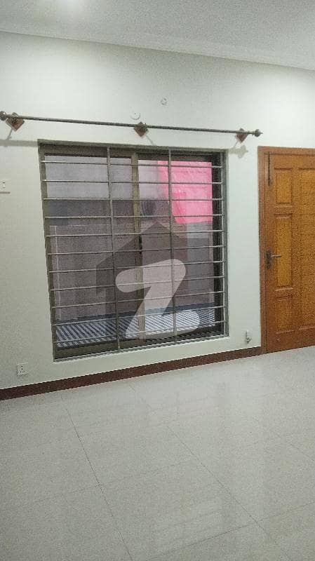 8 Marla Ground Portion Available For Rent In G13