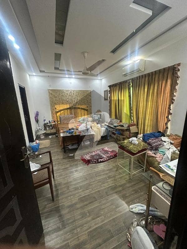 لیک سٹی میڈوز فیز 1 - بلاک ایف لیک سٹی میڈوز فیز 1,لیک سٹی میڈوز,لاہور میں 4 کمروں کا 10 مرلہ مکان 3.2 کروڑ میں برائے فروخت۔ لیک سٹی میڈوز فیز 1 - بلاک ایف لیک سٹی میڈوز فیز 1,لیک سٹی میڈوز,لاہور میں 4 کمروں کا 10 مرلہ مکان 3.2 کروڑ میں برائے فروخت۔