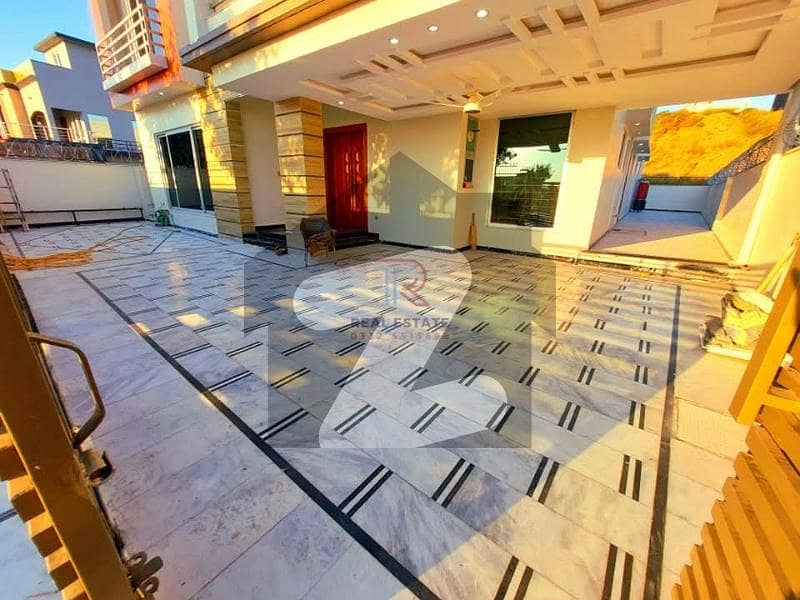 1 Kanal House For Rent 1 Kanal House For Rent