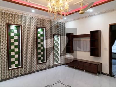 Ideally Located Prime Location Upper Portion Of 20 Marla Is Available For Rent In Lahore