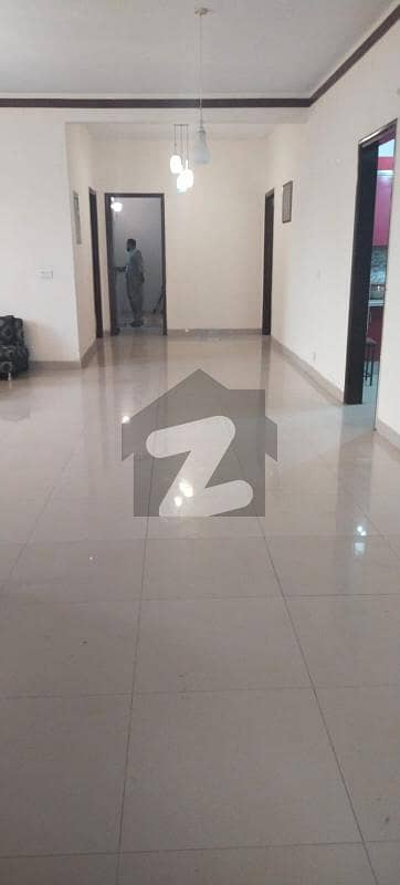 ڈی ایچ اے فیز 8 ڈی ایچ اے ڈیفینس,کراچی میں 3 کمروں کا 1 کنال زیریں پورشن 2.1 لاکھ میں کرایہ پر دستیاب ہے۔ ڈی ایچ اے فیز 8 ڈی ایچ اے ڈیفینس,کراچی میں 3 کمروں کا 1 کنال زیریں پورشن 2.1 لاکھ میں کرایہ پر دستیاب ہے۔