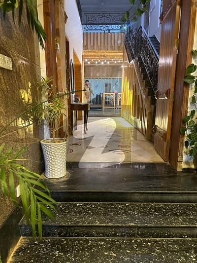 ایف ۔ 8 اسلام آباد میں 6 کمروں کا 2 کنال مکان 40.0 کروڑ میں برائے فروخت۔