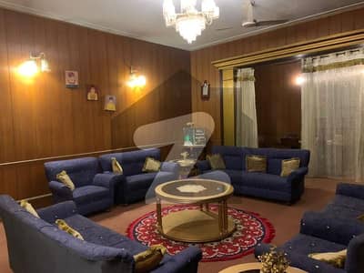Houses for Rent in Faisalabad - Zameen.com