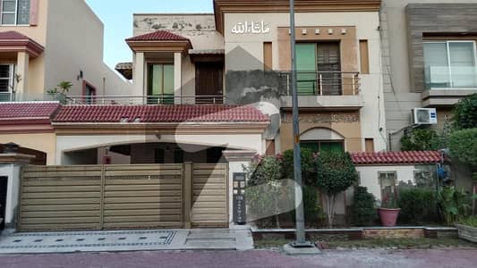 10 Marla House For Sale In Jasmine Block Bahria Town Lahore