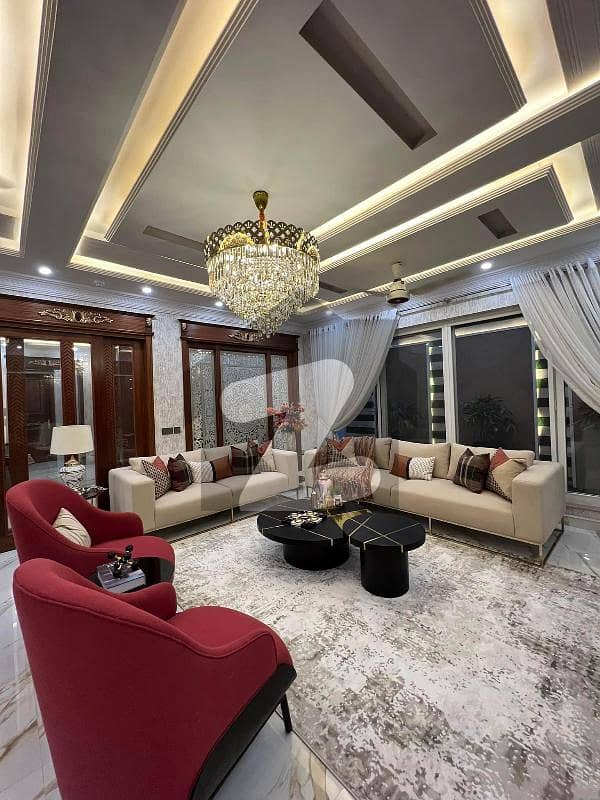 FIRST FLOOR WITH ROOF FIVE BED D/L FB AREA BLOCK 11 PRIME LOCATION NEAR BY ROAD FIRST FLOOR WITH ROOF FIVE BED D/L FB AREA BLOCK 11 PRIME LOCATION NEAR BY ROAD