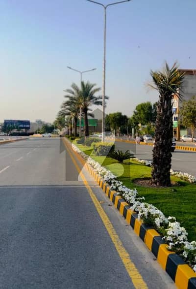پارک ویو سٹی ۔ پلاٹینم بلاک پارک ویو سٹی,لاہور میں 5 مرلہ رہائشی پلاٹ 45.0 لاکھ میں برائے فروخت۔