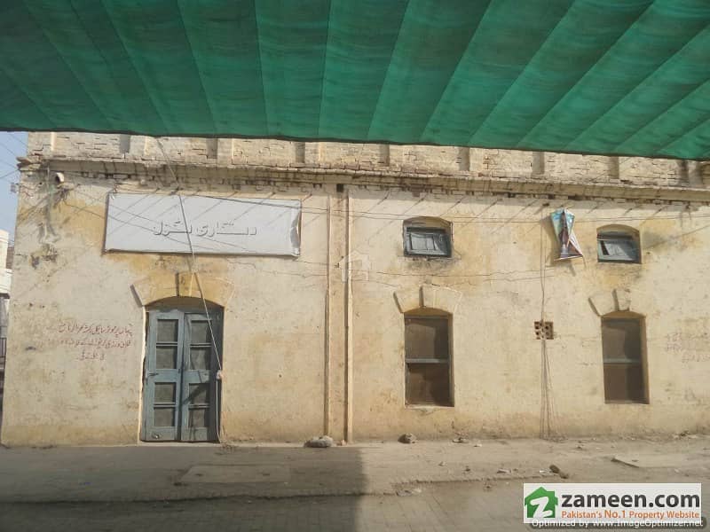 Old Commercial House Is Available For Sale