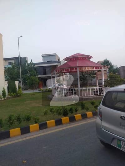 Buy 5 Marla Prime Location Plot For Sale In Tulip Block Park View City Lahore