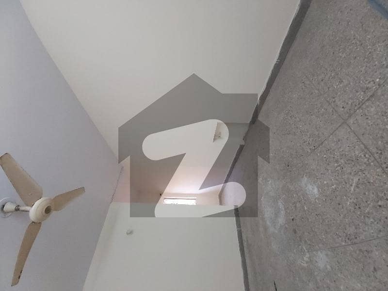 Upper Portion Available For Rent In I -10 Upper Portion Available For Rent In I -10