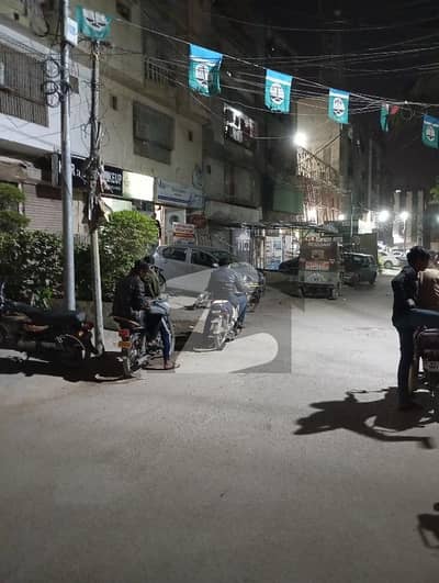 Gulshan Iqbal Block 1. Commercial Shop Available For Sale