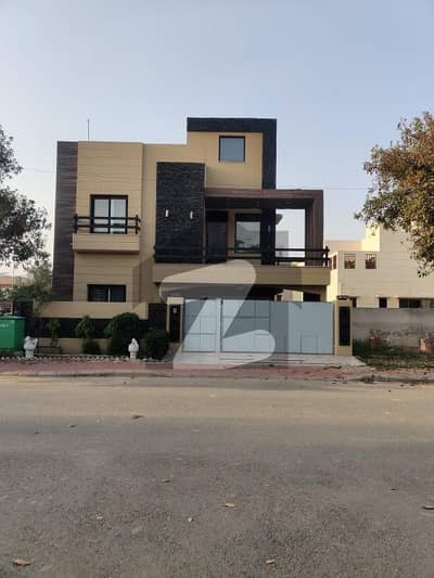 بحریہ ٹاؤن جاسمین بلاک بحریہ ٹاؤن سیکٹر سی,بحریہ ٹاؤن,لاہور میں 5 کمروں کا 10 مرلہ مکان 3.99 کروڑ میں برائے فروخت۔