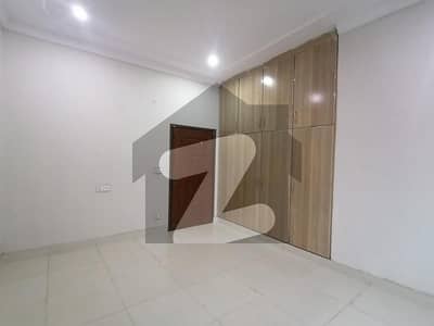 Perfect 10 Marla Lower Portion In Gulshan-E-Ravi - Block A For Rent