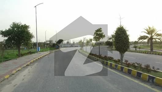 ٹاپ سٹی 1 - بلاک ایف ٹاپ سٹی 1,اسلام آباد میں 1 کنال رہائشی پلاٹ 1.25 کروڑ میں برائے فروخت۔