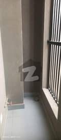 32  32
