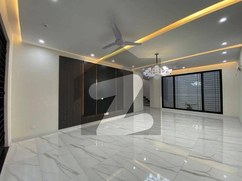 1KANAL UPPER PORTION FOR RENT