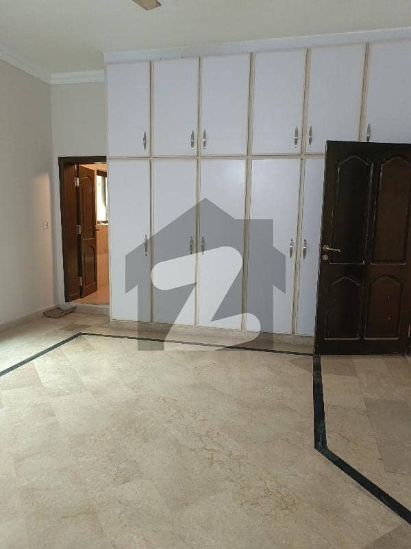 F11 Upper Portion For Rent F11 Upper Portion For Rent