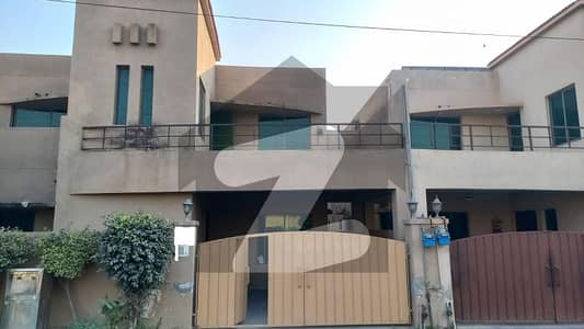 10 Marla 05 Bedroom Tipu Design House Available For rent In Askari 10 sector C Lahore Cantt