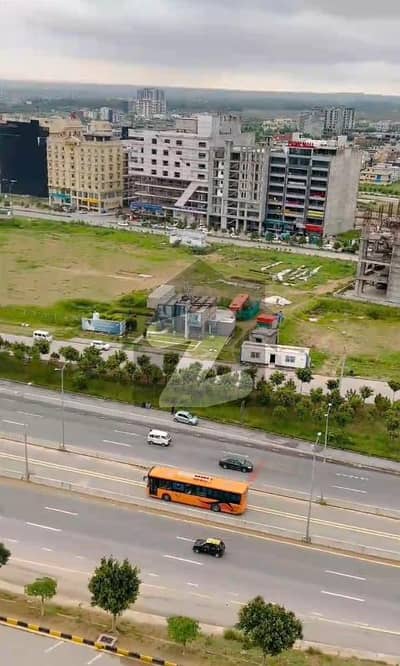 1 Kanal Plot In C Block. Solid Land