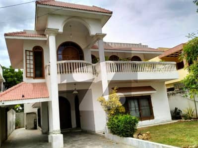 BUNGALOW SALE AT DHA PHASE 2 NEAR ABUBAKER MASJID