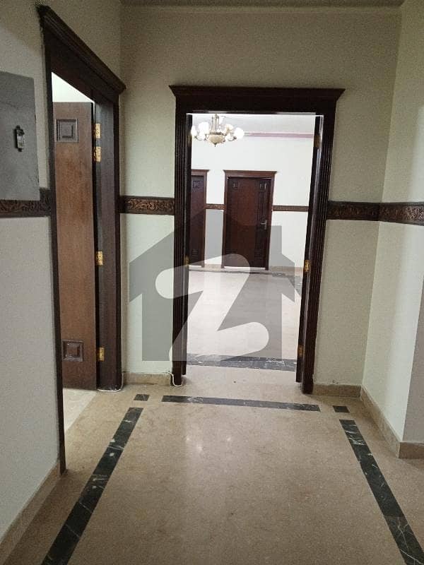 Apartment Available For Rent in F-11 Markaz Islamabad Apartment Available For Rent in F-11 Markaz Islamabad