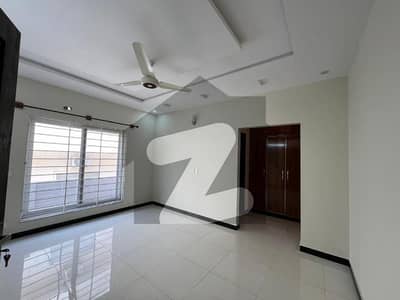 30x60 Ground Portion For Rent In G-13 Islamabad All Feclites Avalible