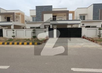 فالکن کمپلیکس نیوملیر ملیر,کراچی میں 5 کمروں کا 1 کنال مکان 2.2 لاکھ میں کرایہ پر دستیاب ہے۔