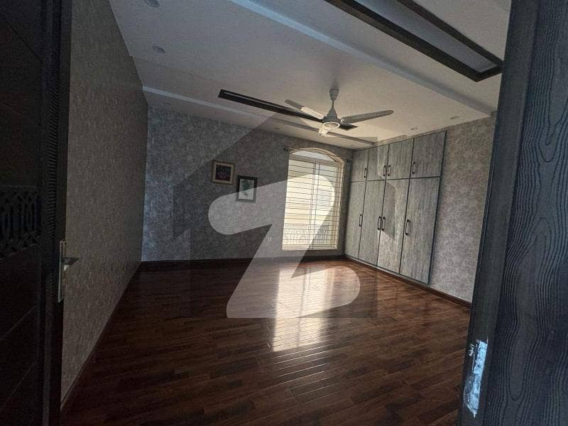 Upper Portion For Rent