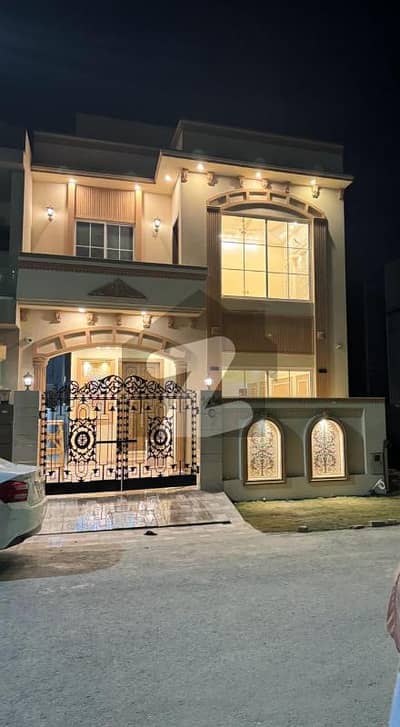 5 Marla luxury House Available For Sale In DHA 9 town Lahore