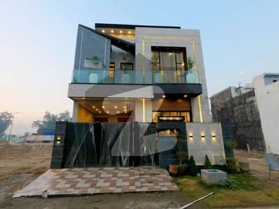 This Is Your Chance To Buy House In Lahore