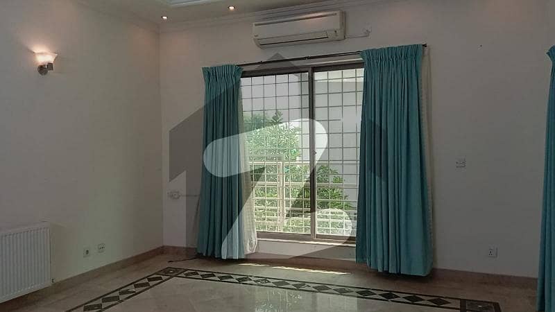 G-10/3 prime location house for sale 40*80 on investor price G-10/3 prime location house for sale 40*80 on investor price