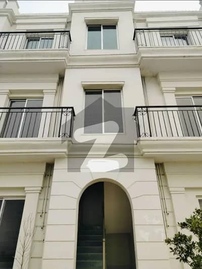 SECOND FLOOR FACING PARK APPARMRNT SECOND FLOOR FACING PARK APPARMRNT