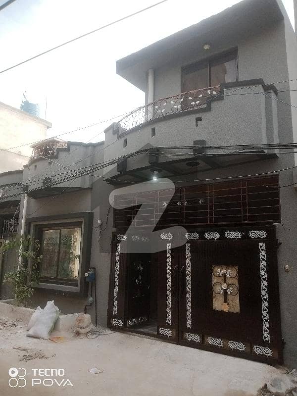 ڈیفنس روڈ راولپنڈی میں 2 کمروں کا 5 مرلہ مکان 1.3 کروڑ میں برائے فروخت۔