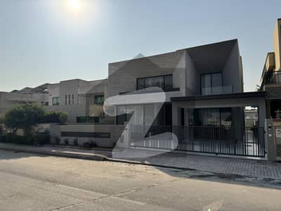 بحریہ ٹاؤن فیز 1 بحریہ ٹاؤن راولپنڈی,راولپنڈی میں 5 کمروں کا 1 کنال مکان 11.5 کروڑ میں برائے فروخت۔ بحریہ ٹاؤن فیز 1 بحریہ ٹاؤن راولپنڈی,راولپنڈی میں 5 کمروں کا 1 کنال مکان 11.5 کروڑ میں برائے فروخت۔