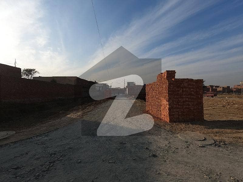 32 