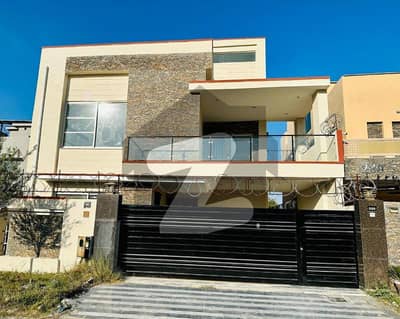 10 Marla Designer House For Rent In Bahria Town Phase 8 Rawalpindi