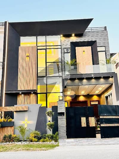 5 Marla Modern Luxurious House For Sale In Outstanding Location At Royal Orchard 5 Marla Modern Luxurious House For Sale In Outstanding Location At Royal Orchard