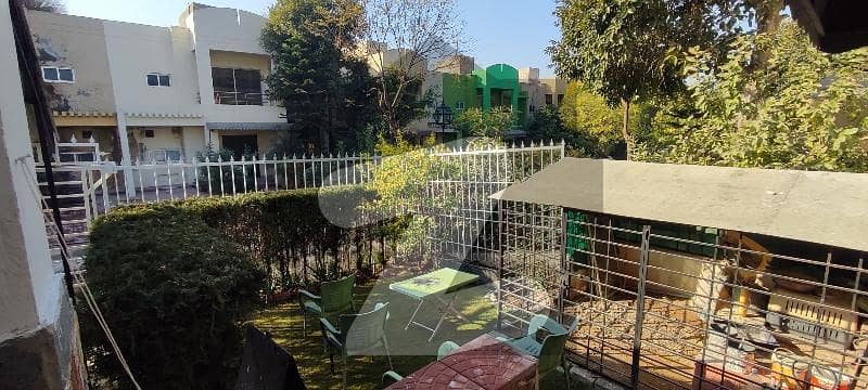 SAFARI HOME SINGLE STORY WELL MENTAINED SAFARI HOME SINGLE STORY WELL MENTAINED