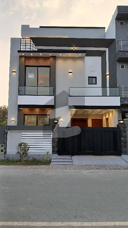 5 MARLA NEW BRAND LUXURY HOUSE FOR SALE IN DREAM GARDENS LAHORE PHASE 2 G BLOCK 5 MARLA NEW BRAND LUXURY HOUSE FOR SALE IN DREAM GARDENS LAHORE PHASE 2 G BLOCK