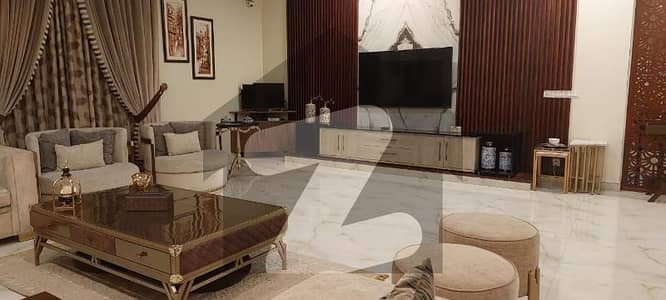 1 Kanal Beautiful House Available On Sale In Model Town