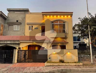 Double Unit Plus Boulevard 5 Marla House For Sale Bahria Town Phase 8 Ali Block Rawalpindi Double Unit Plus Boulevard 5 Marla House For Sale Bahria Town Phase 8 Ali Block Rawalpindi