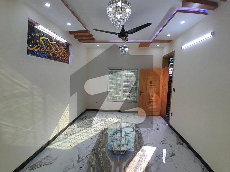 بنی گالہ اسلام آباد میں 2 کمروں کا 5 مرلہ مکان 1.3 کروڑ میں برائے فروخت۔ بنی گالہ اسلام آباد میں 2 کمروں کا 5 مرلہ مکان 1.3 کروڑ میں برائے فروخت۔