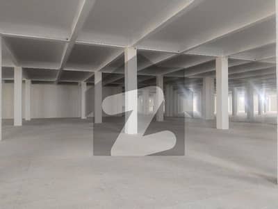 کورنگی انڈسٹریل ایریا کورنگی,کراچی میں 6 کنال گودام 16.0 لاکھ میں کرایہ پر دستیاب ہے۔