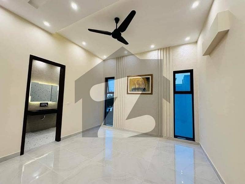 1000 Yard Ground Floor Portion 4 Bed Drawing Lounge Kitchen Huge Garden Car Parking Neat And Clean Reasonable Demand 1000 Yard Ground Floor Portion 4 Bed Drawing Lounge Kitchen Huge Garden Car Parking Neat And Clean Reasonable Demand