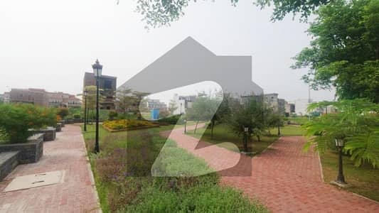 5 Marla Plot For Sale In Royal Enclave At Etihad Town Phase 1