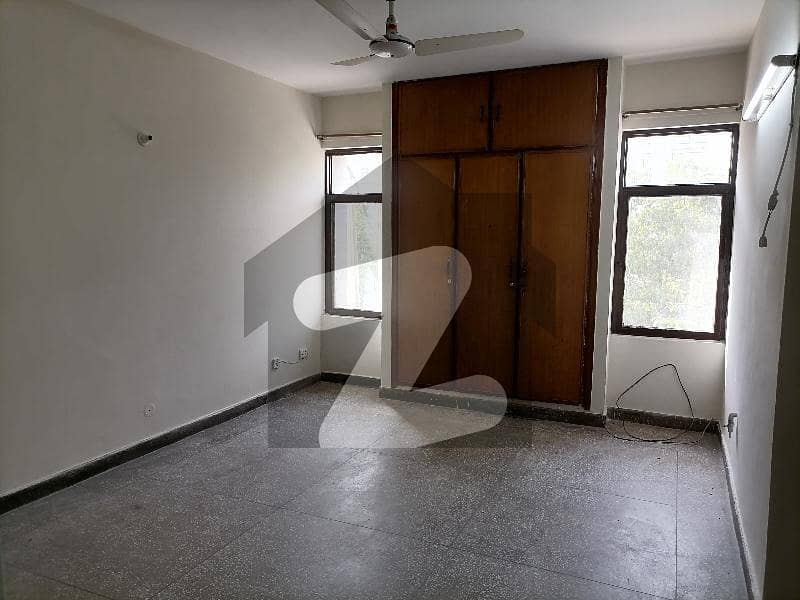 10 Marla Flat In Askari 5 Is Best Option