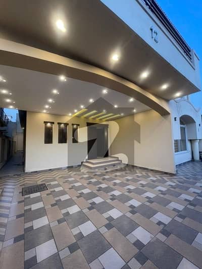 Beautiful Brand New House Available For Sale Just 1 Mint Drive From Main Gate Beautiful Brand New House Available For Sale Just 1 Mint Drive From Main Gate